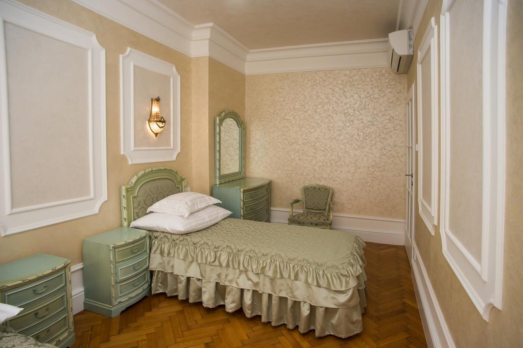 Art Apartments Celakovskeho Sady Prague Ngoại thất bức ảnh